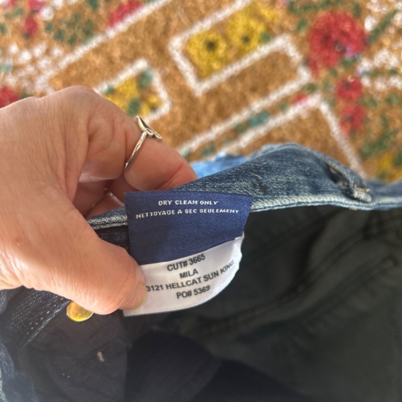 Fidelity Women’s Jeans - Picture 2 of 3